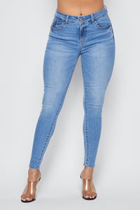 Basic Push-Up Denim Skinny Jeans - Light Wash - SohoGirl.com