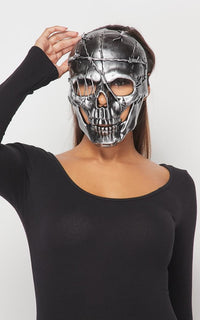 Wired Pirate Skull Mask in Silver - SohoGirl.com